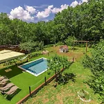 Gorgeous Home In Grizane-Belgrad Grižane