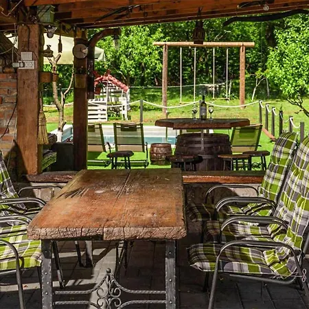 Gorgeous Home In Grizane-Belgrad