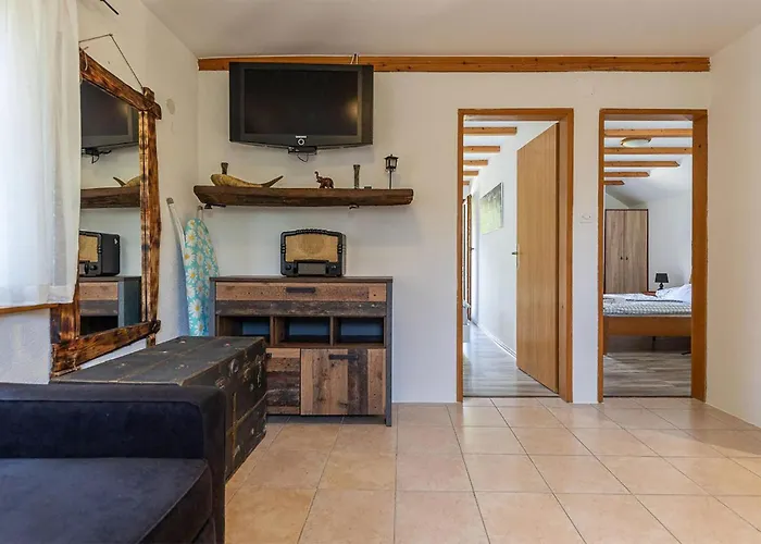 2 Bedroom Pet Friendly In Casa vacanze *