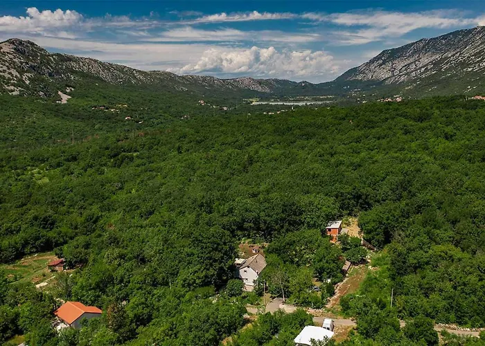 2 Bedroom Pet Friendly In Tatil Evi