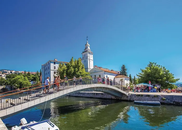 Tatil Evi 2 Bedroom Pet Friendly In Grižane