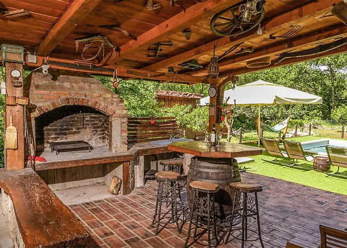 Tatil Evi 2 Bedroom Pet Friendly In